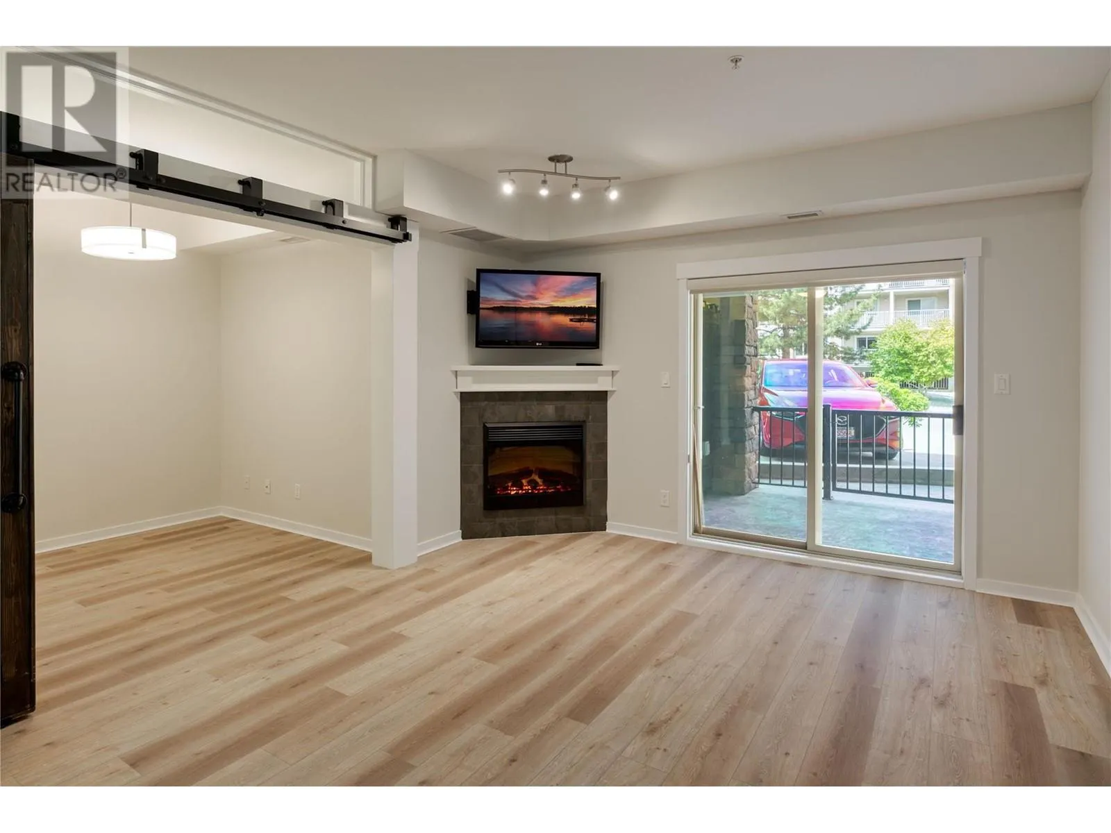 1957 Kane Road Unit# 101