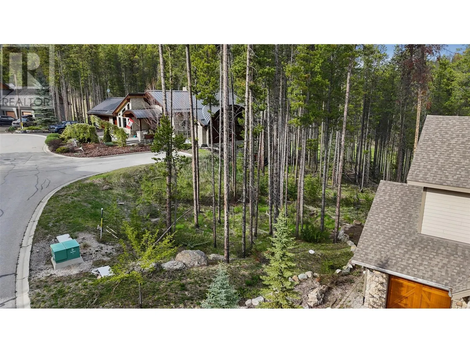 Lot 2 Cliffside Grove