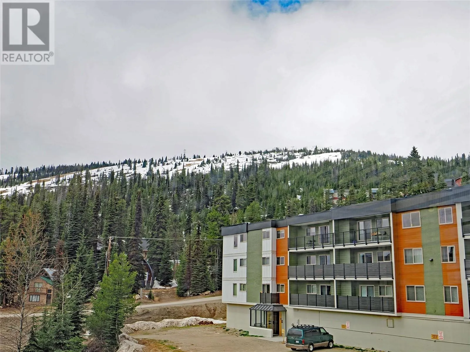 5375 Big White Road Unit# 322