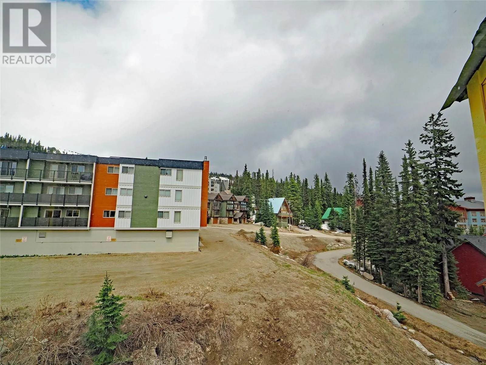 5375 Big White Road Unit# 322