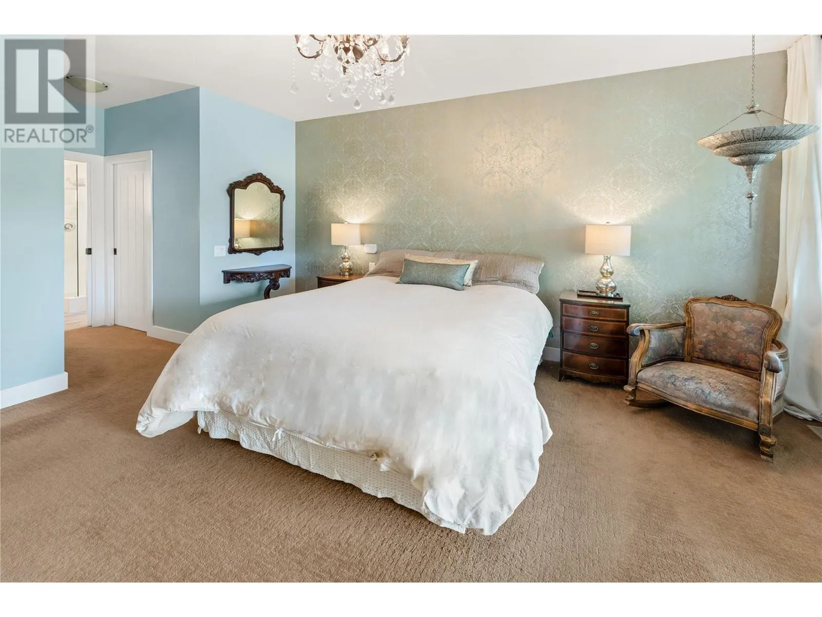 302 Upper Canyon Drive