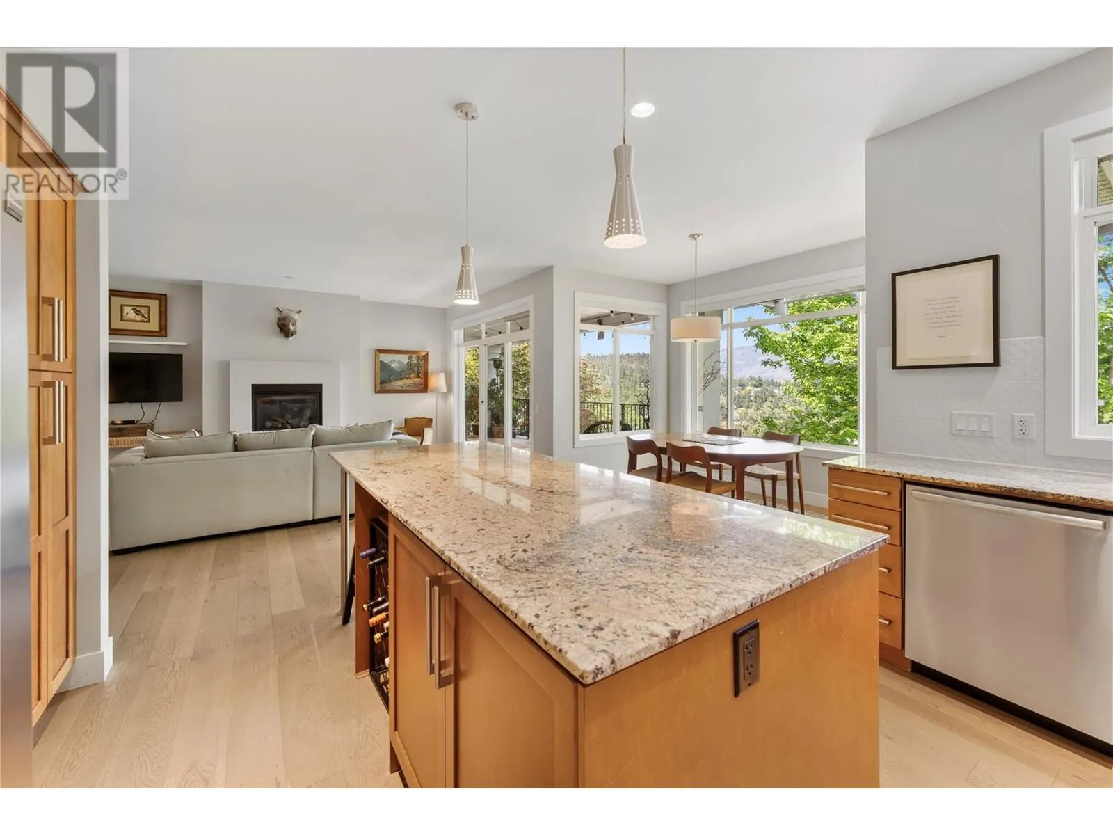 302 Upper Canyon Drive