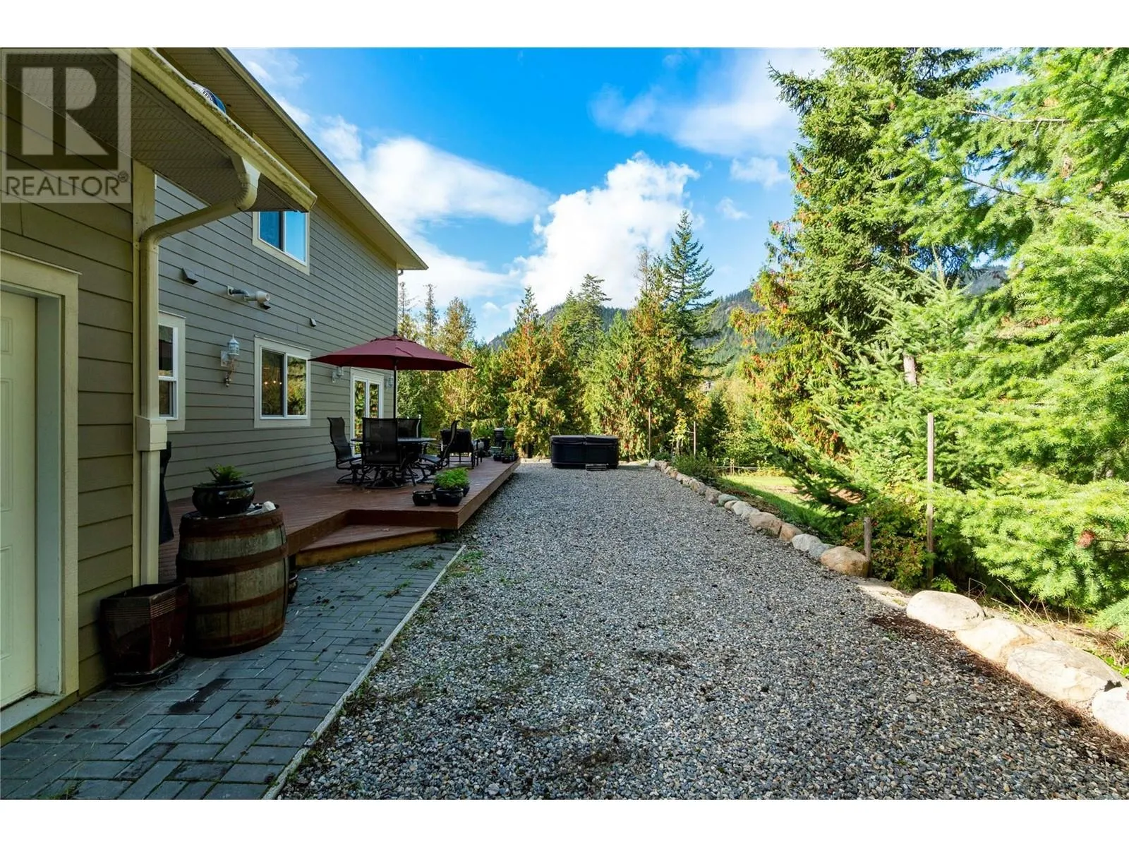 1534 Recline Ridge Road