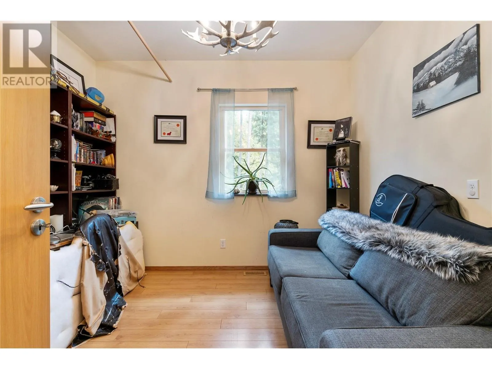 1534 Recline Ridge Road
