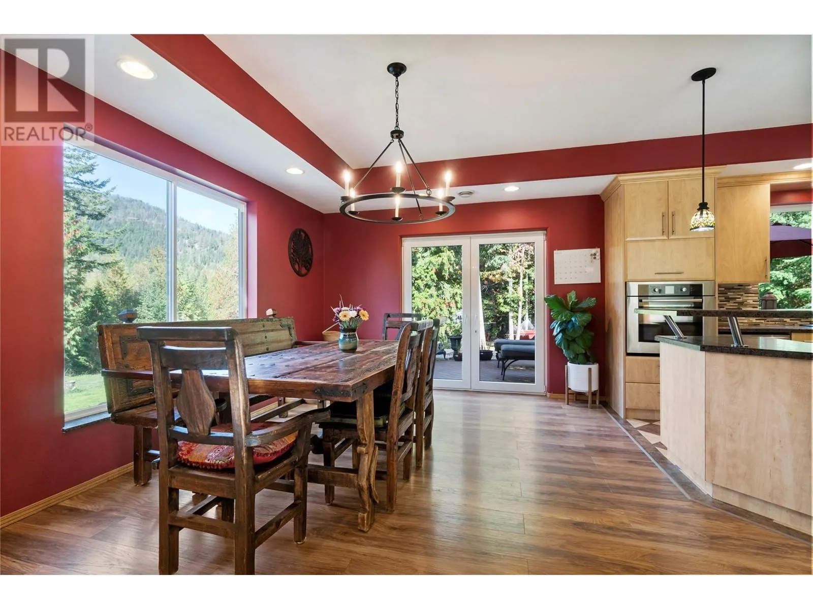 1534 Recline Ridge Road