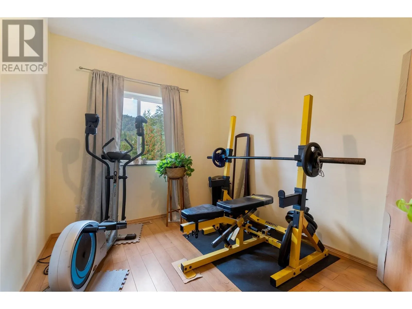 1534 Recline Ridge Road