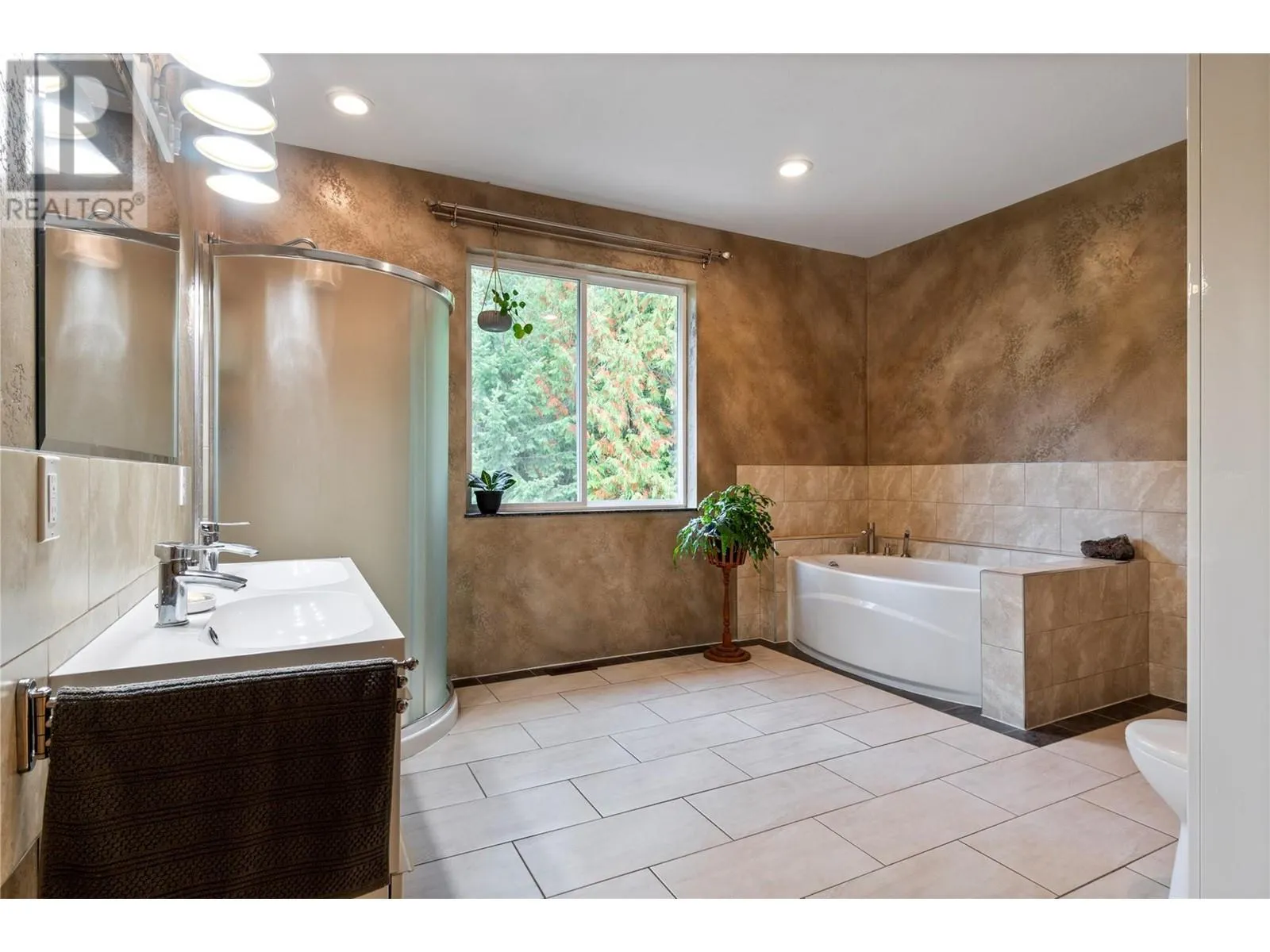 1534 Recline Ridge Road