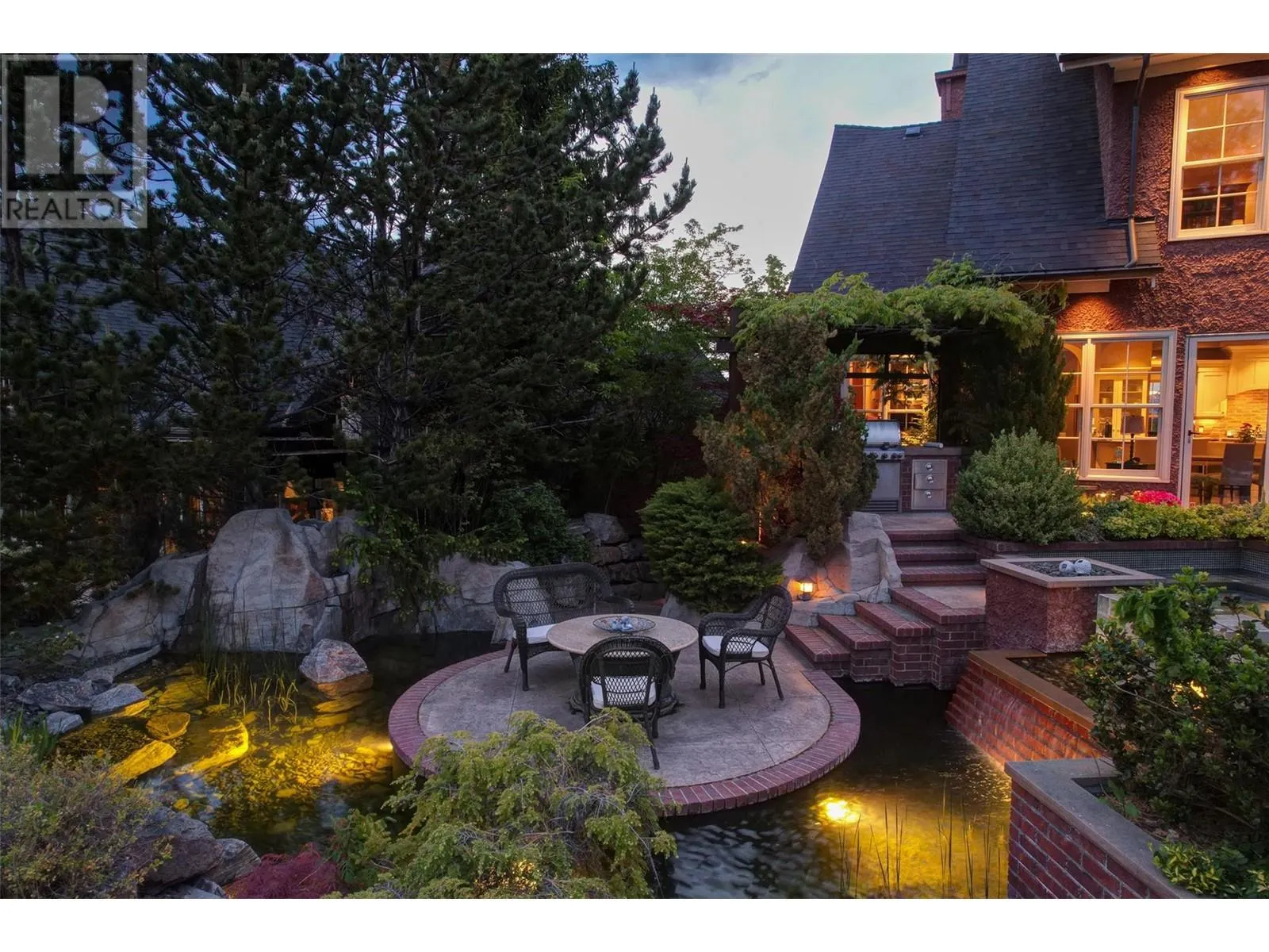 965 Westpoint Drive