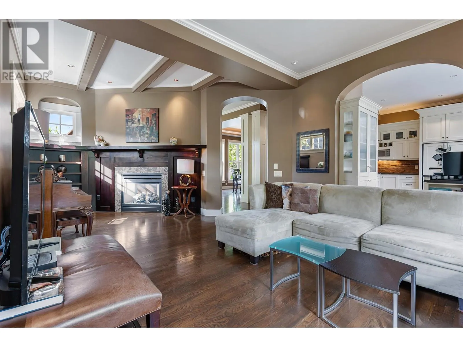 965 Westpoint Drive