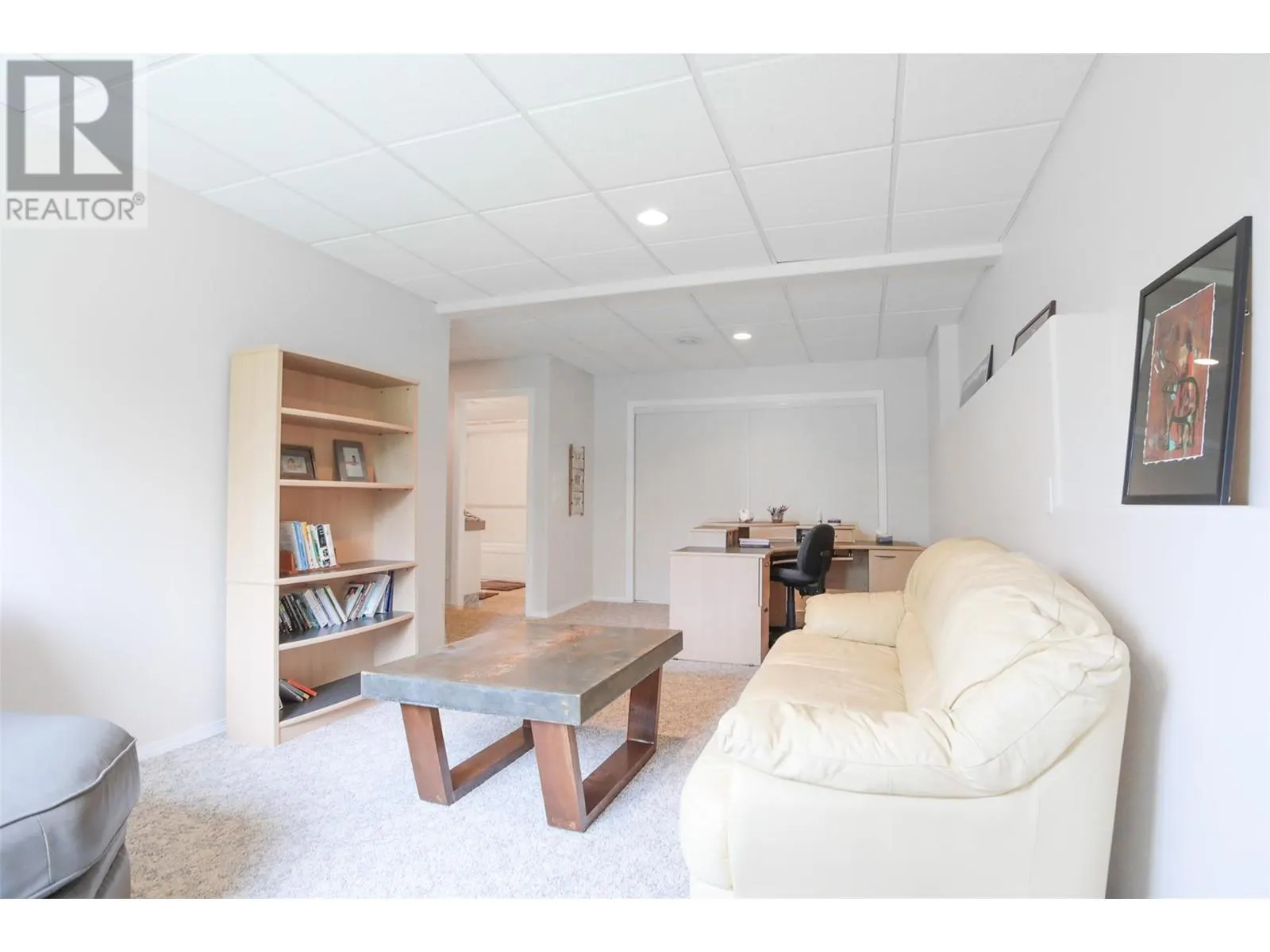2072 Lillooet Court