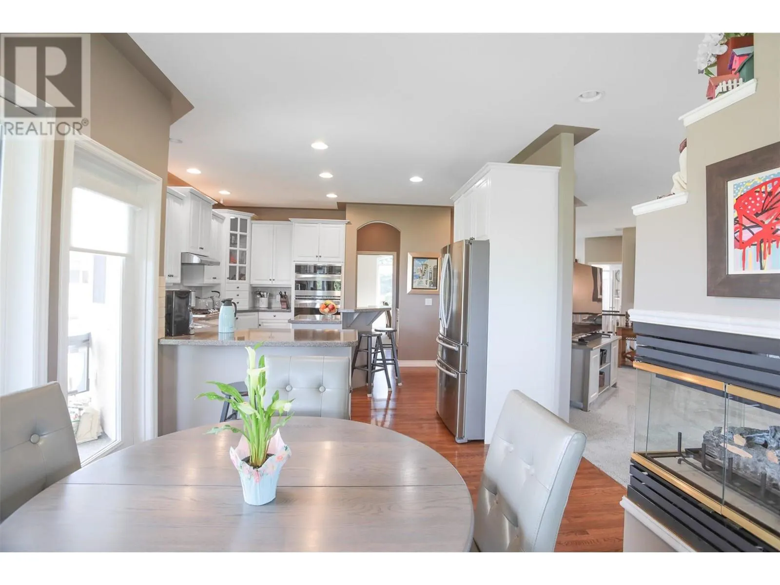 2072 Lillooet Court