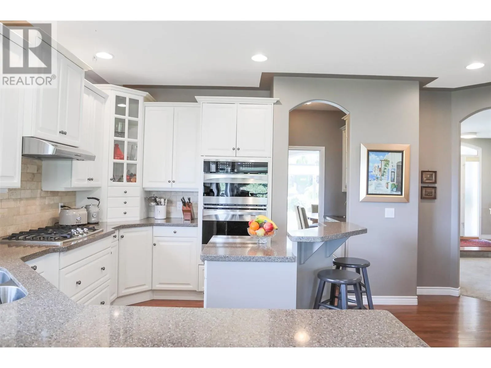 2072 Lillooet Court