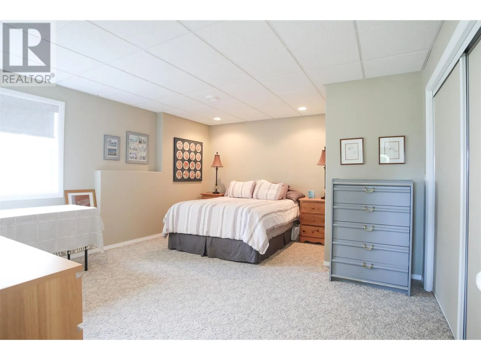 2072 Lillooet Court