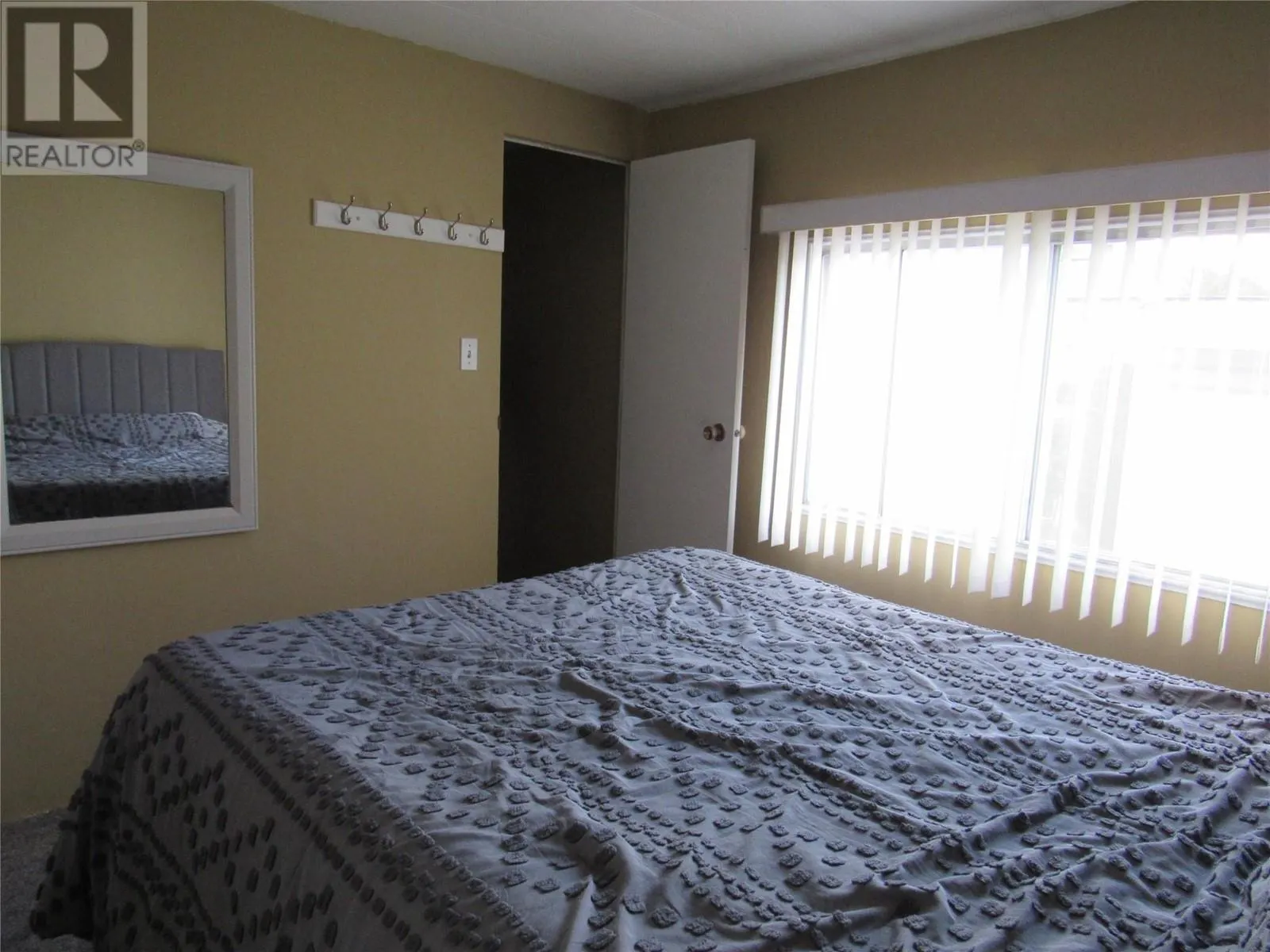 152 SCHULTE Crescent Unit# 1