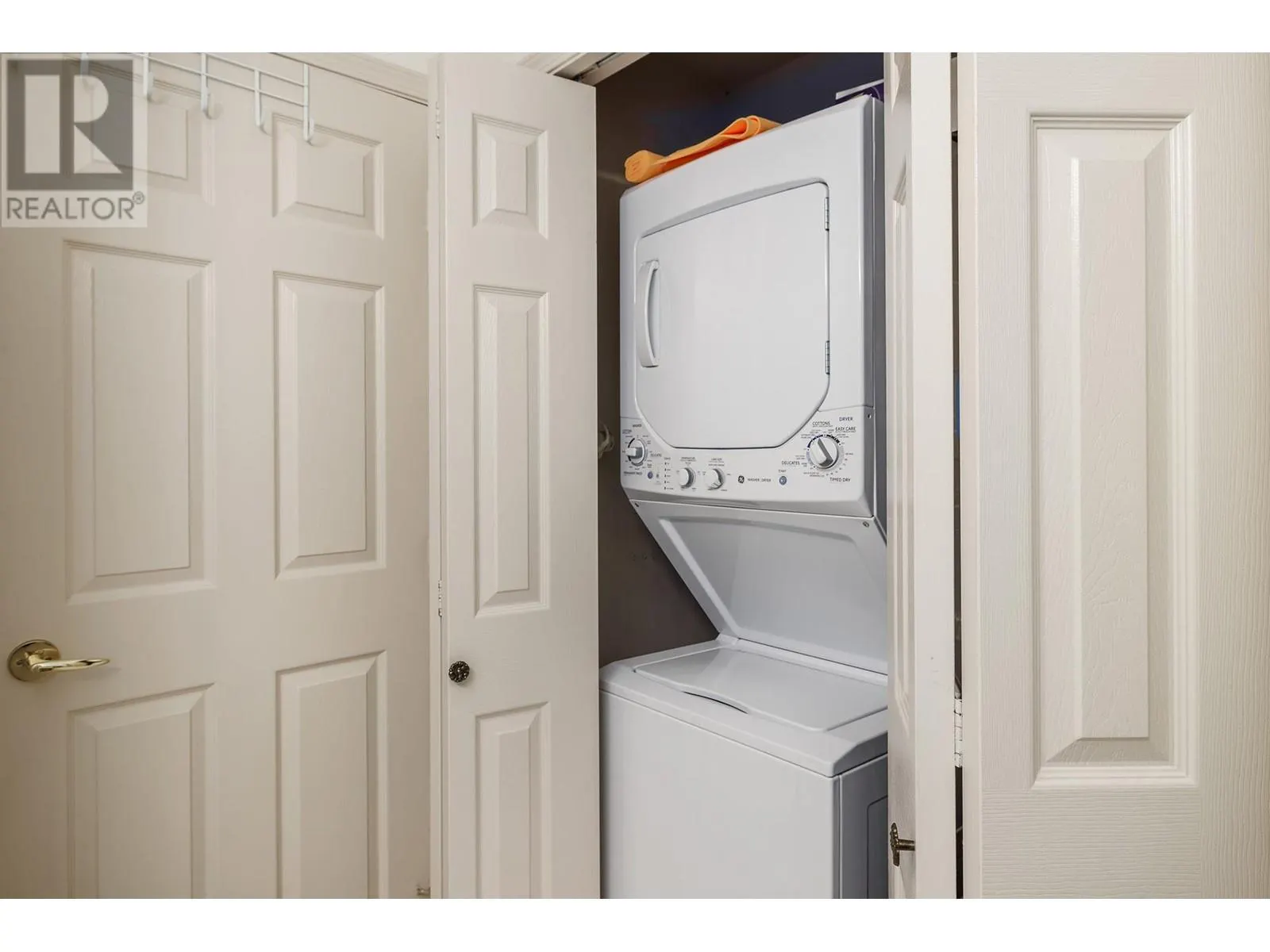 555 Houghton Road Unit# 307