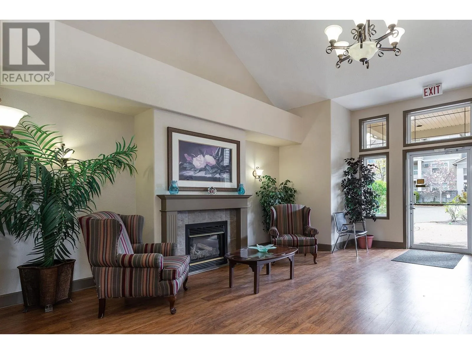 555 Houghton Road Unit# 307