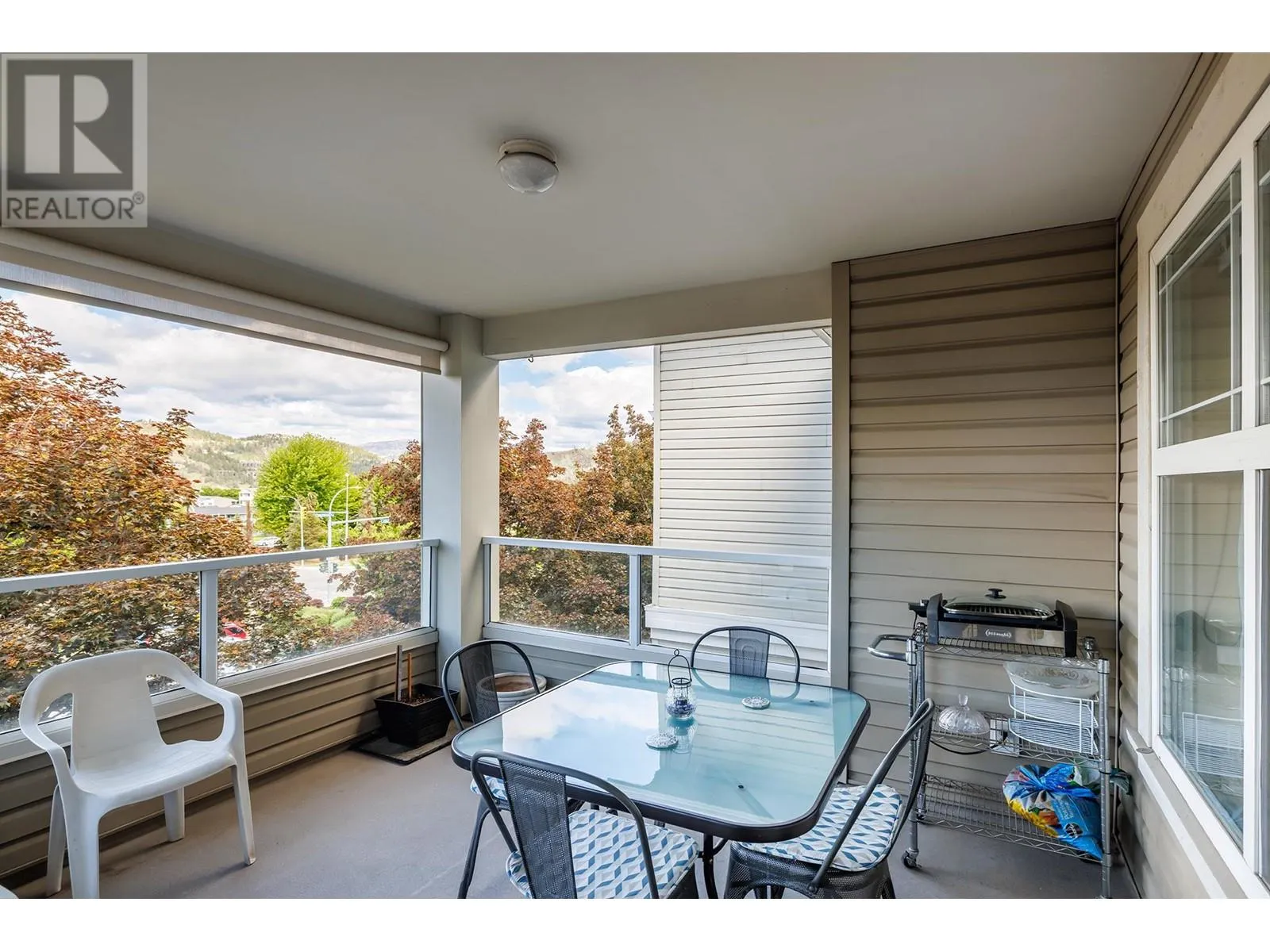 555 Houghton Road Unit# 307