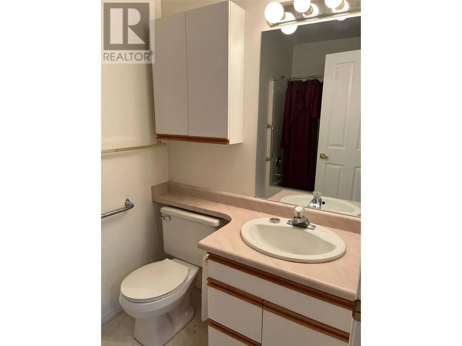 2210 Columbia Avenue Unit# 25