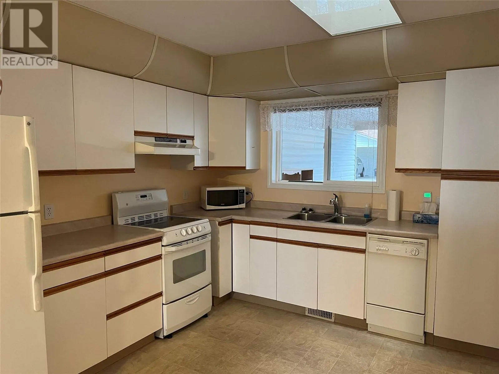 2210 Columbia Avenue Unit# 25