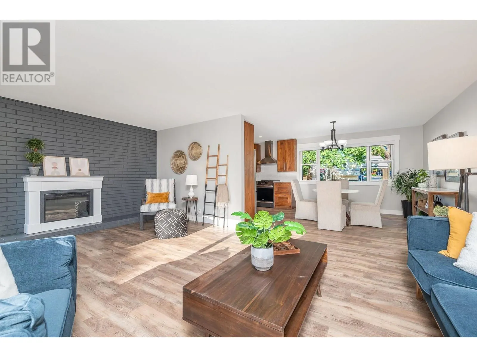 2708 18th Street
