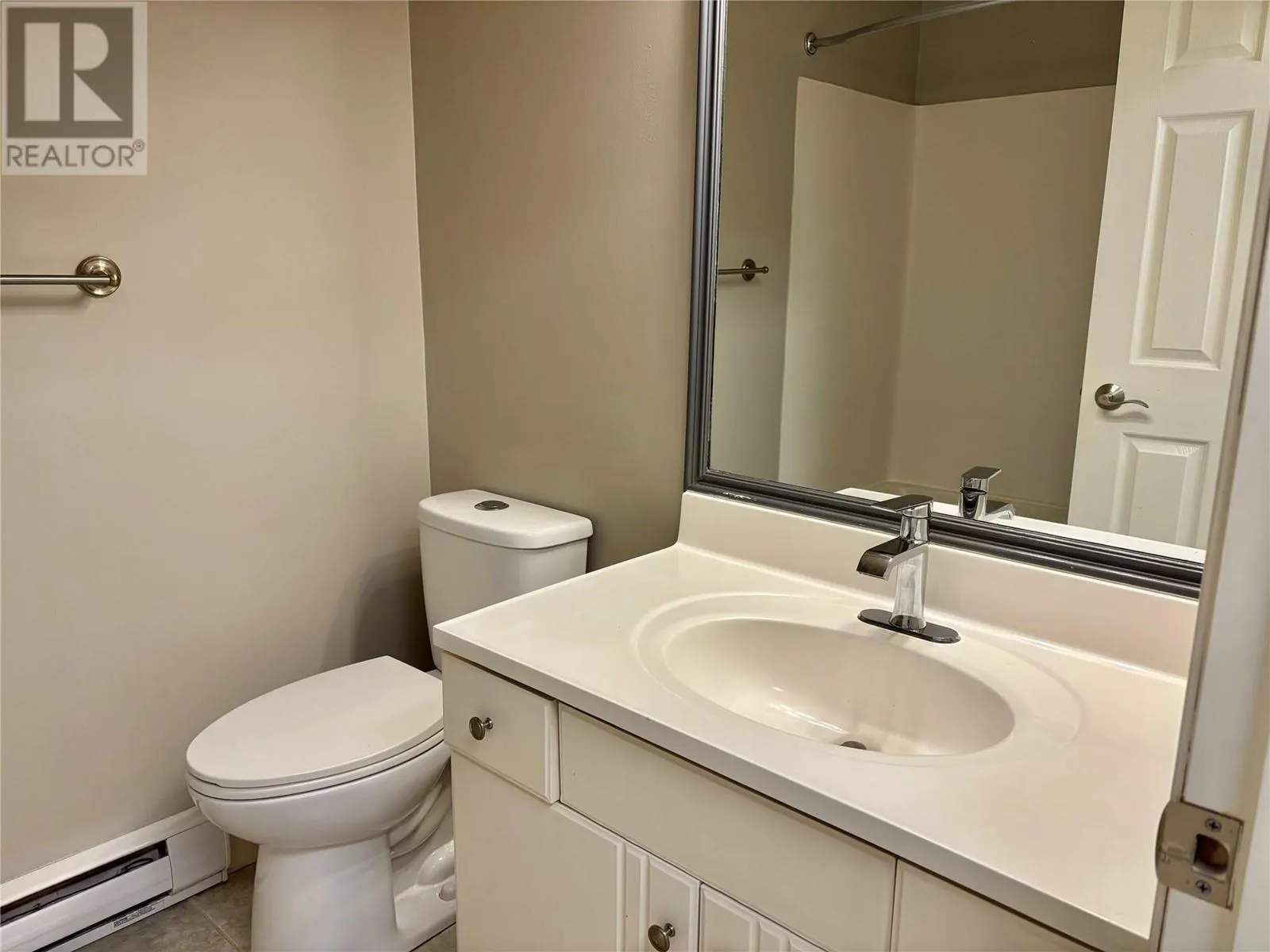 4800 Heritage Drive Unit# 13