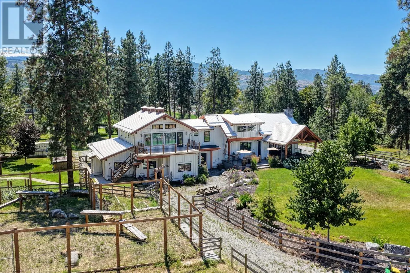 2150 Saucier Road