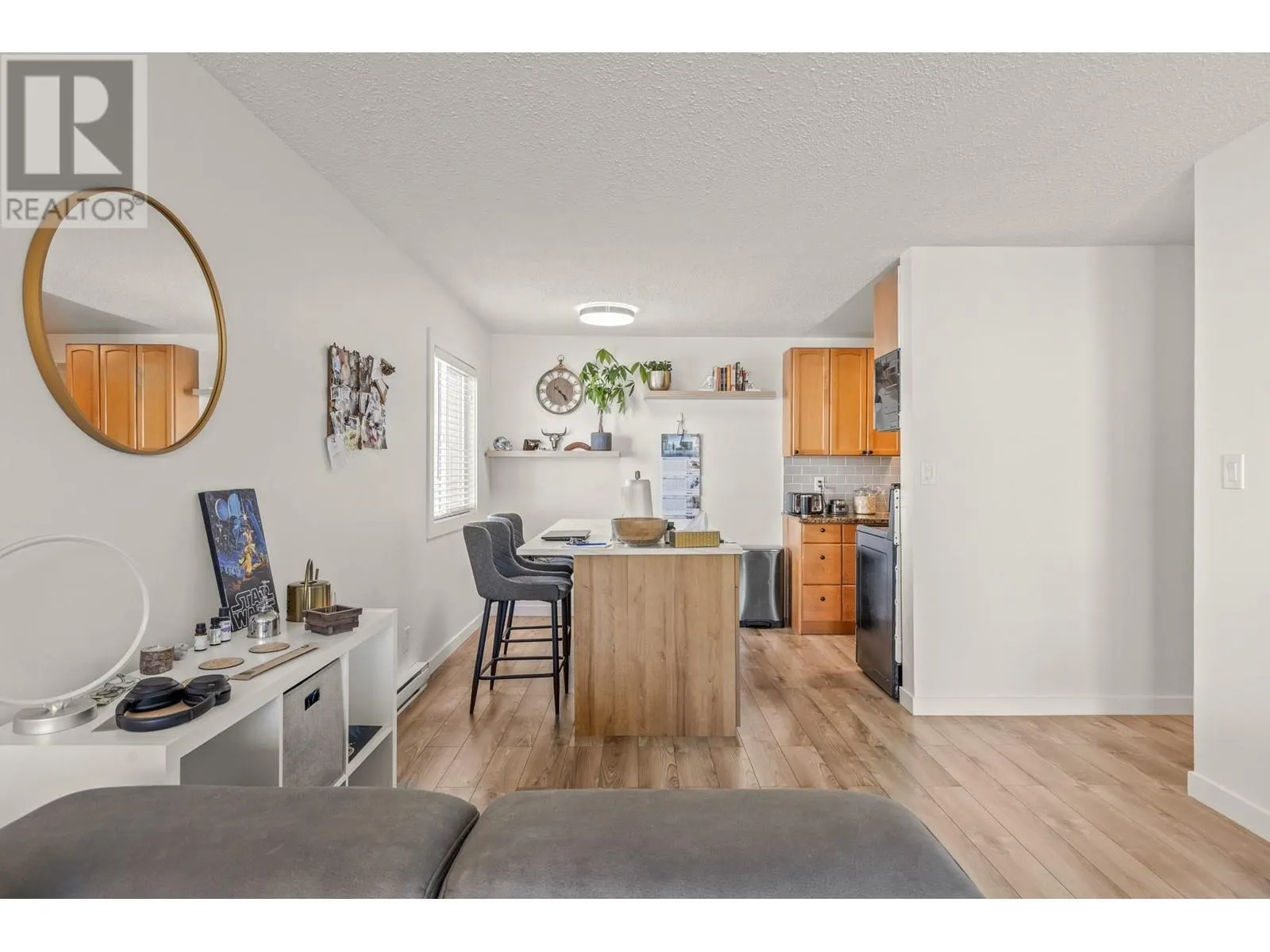 395 Franklyn Road Unit# 304