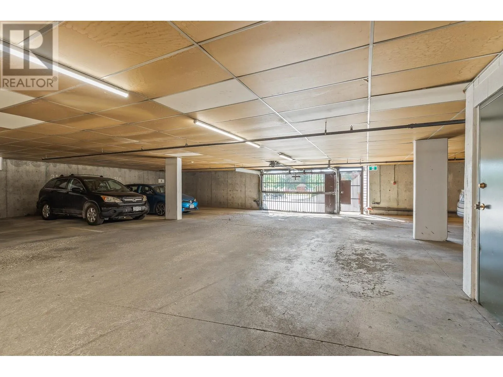 395 Franklyn Road Unit# 304