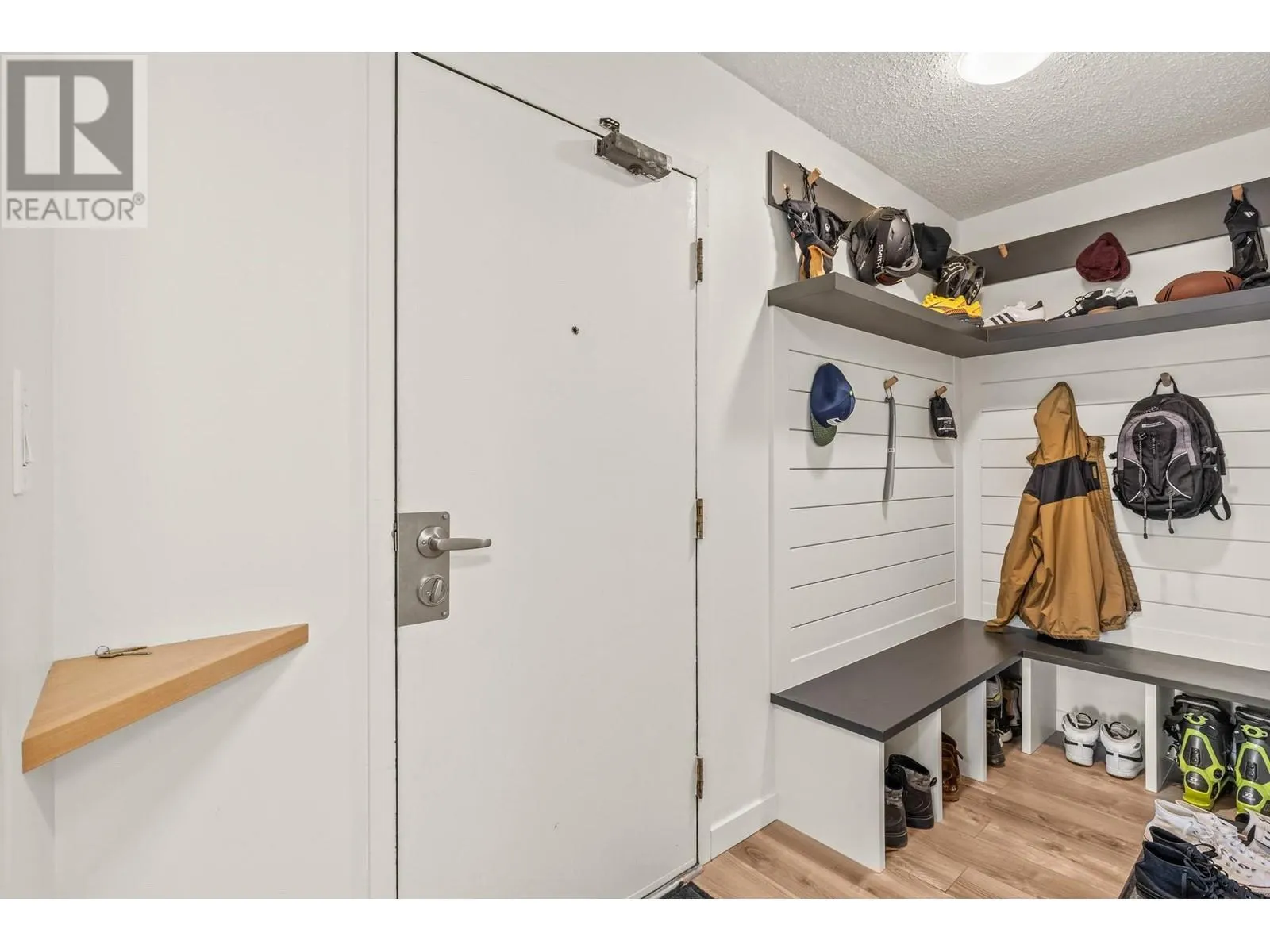 395 Franklyn Road Unit# 304