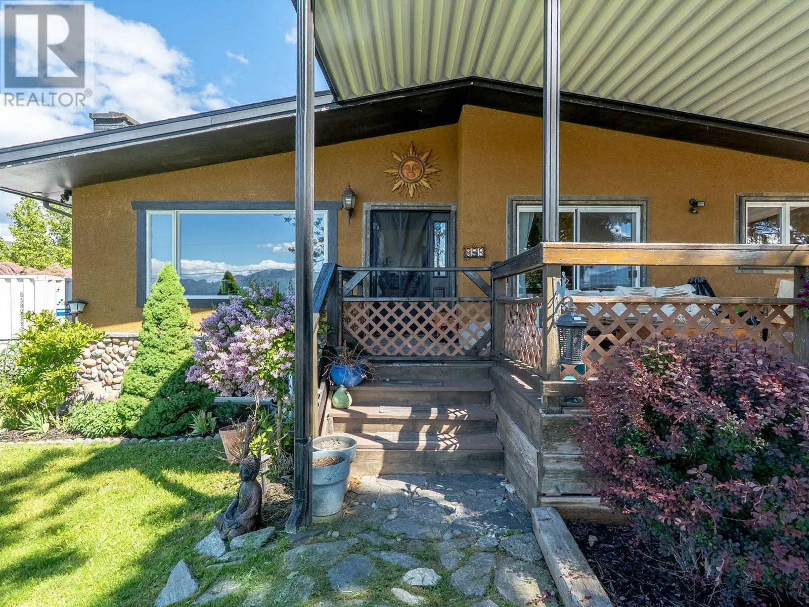 858 Douglas Road