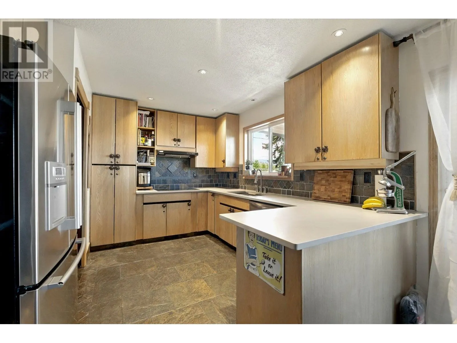 858 Douglas Road