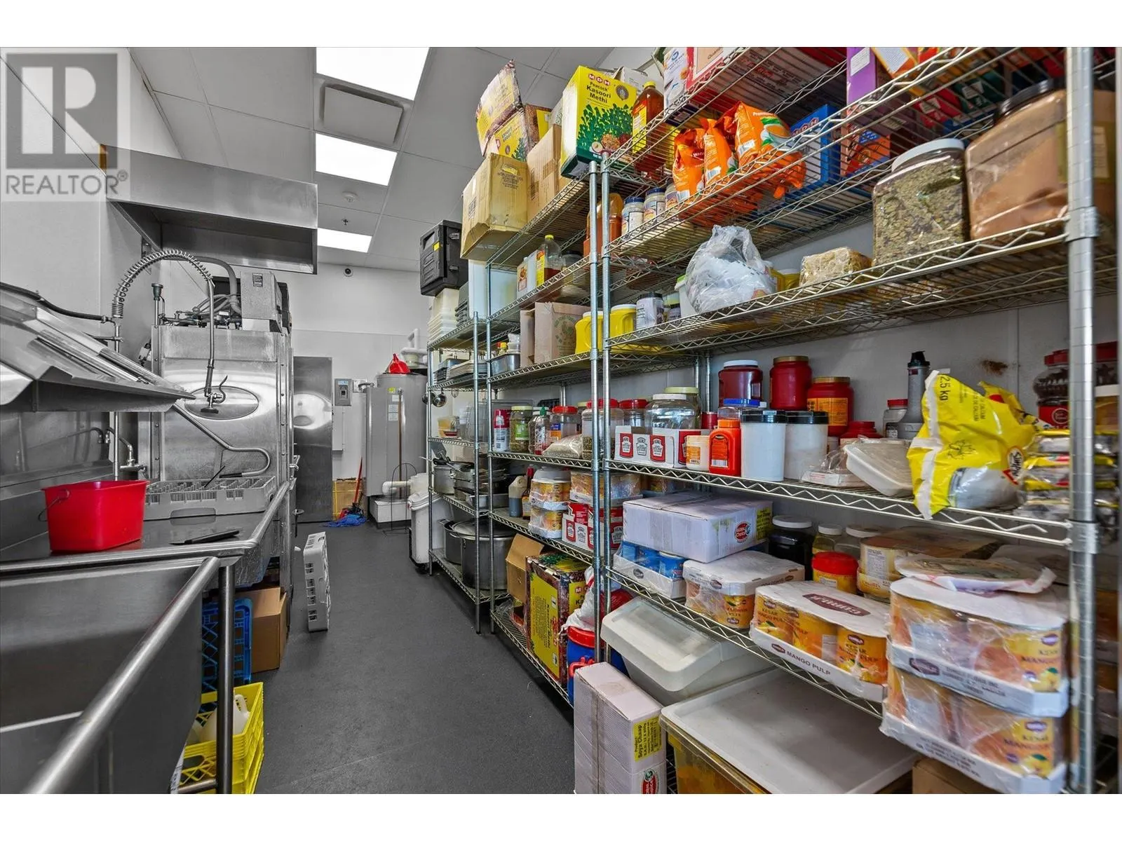 3477 Lakeshore Road Unit# C/O - 104