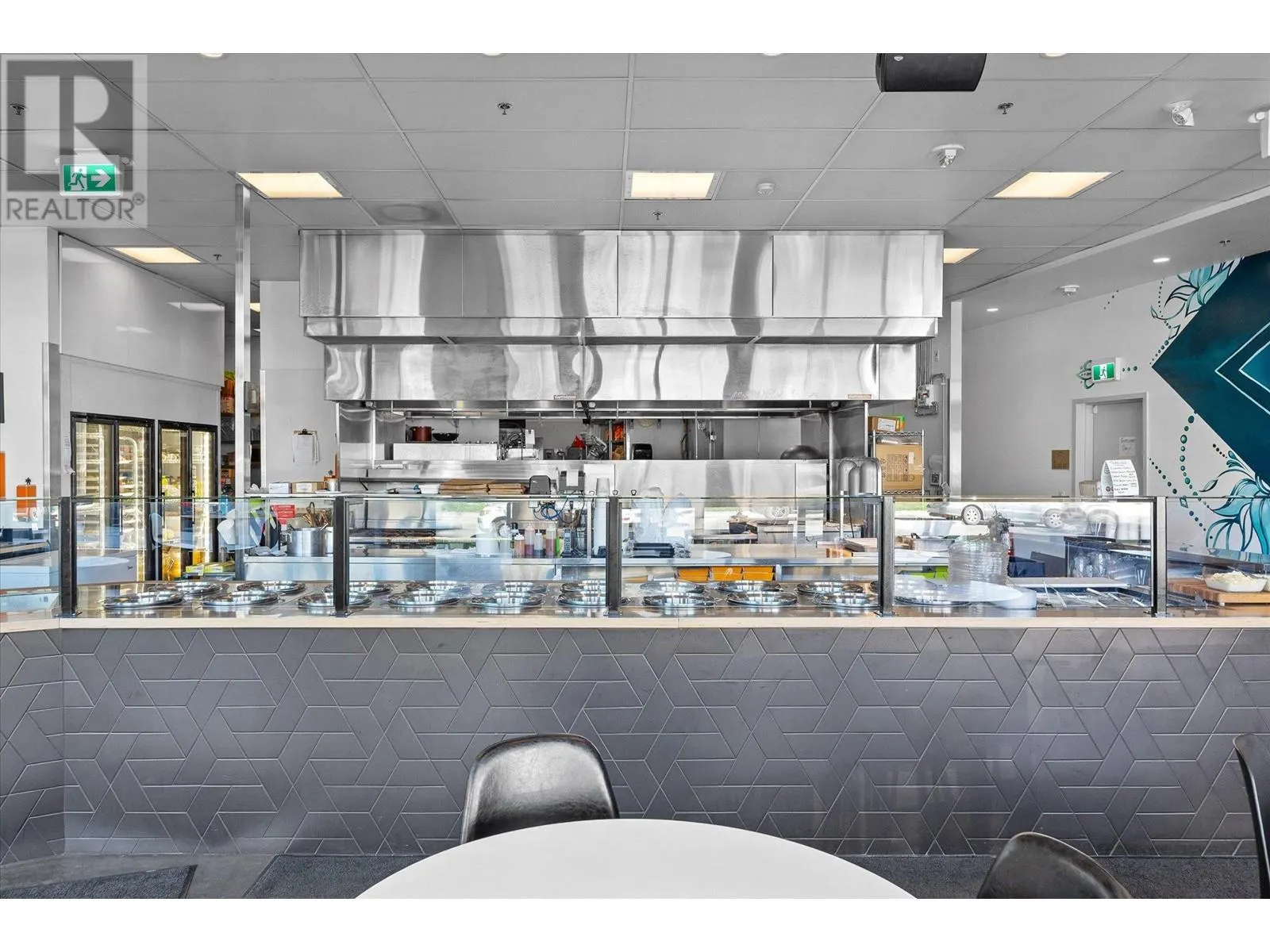 3477 Lakeshore Road Unit# C/O - 104
