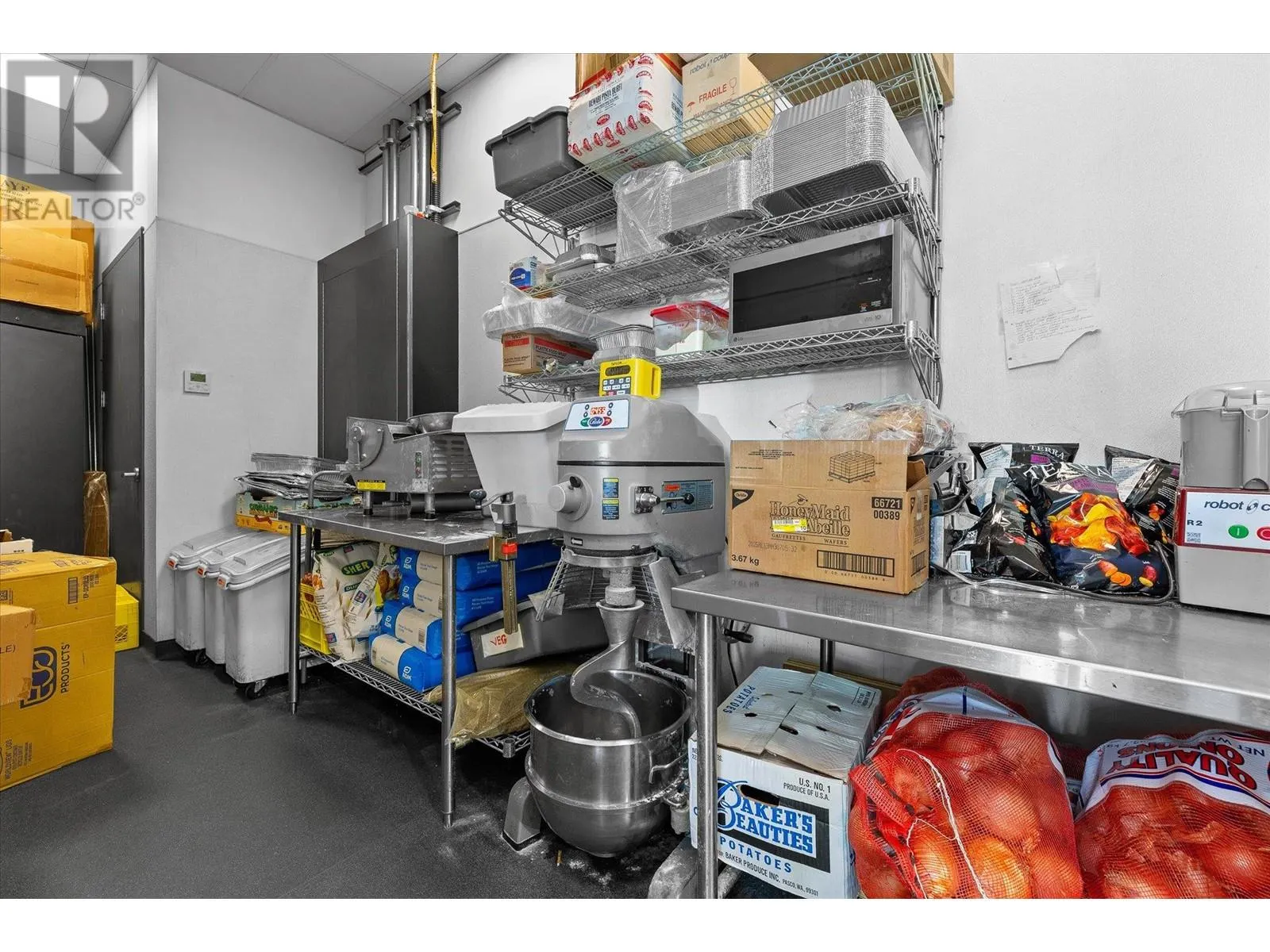 3477 Lakeshore Road Unit# C/O - 104