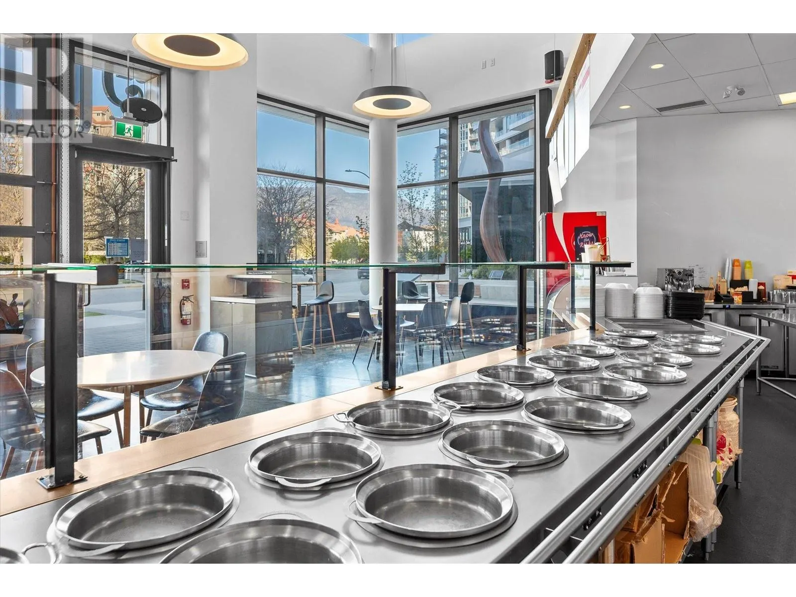 3477 Lakeshore Road Unit# C/O - 104