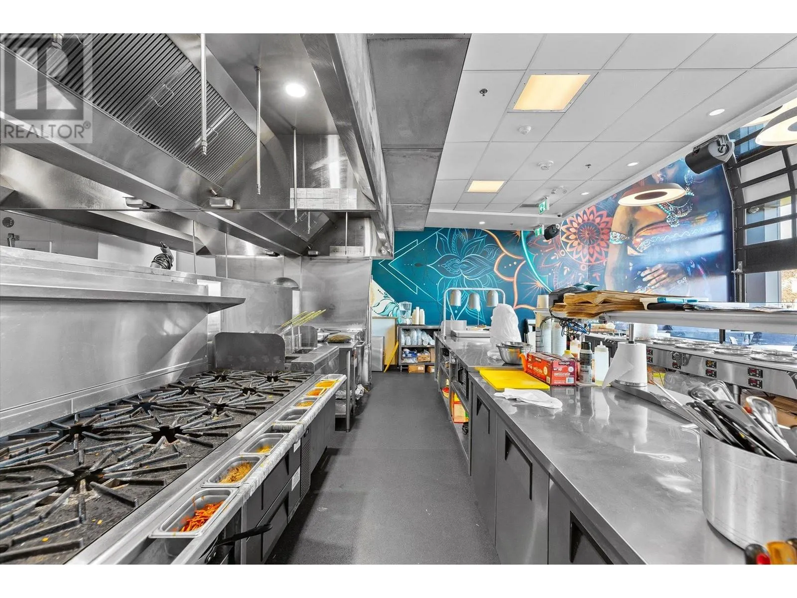 3477 Lakeshore Road Unit# C/O - 104
