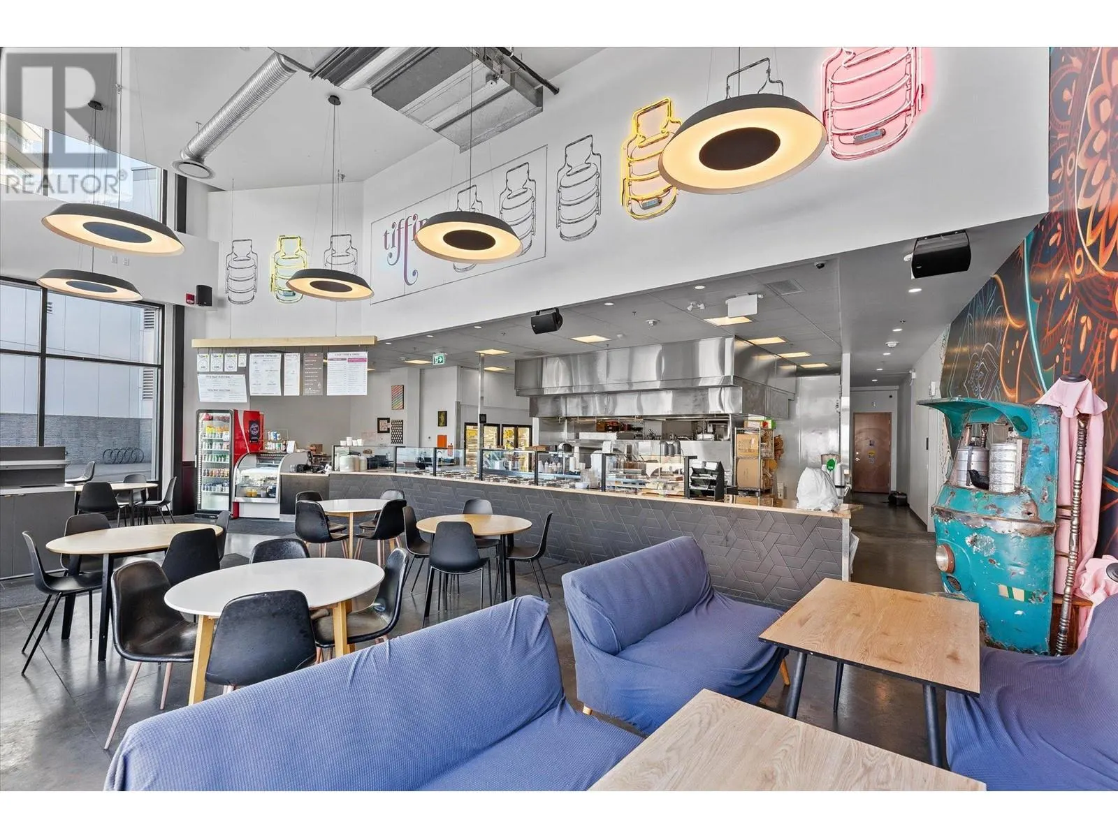 3477 Lakeshore Road Unit# C/O - 104