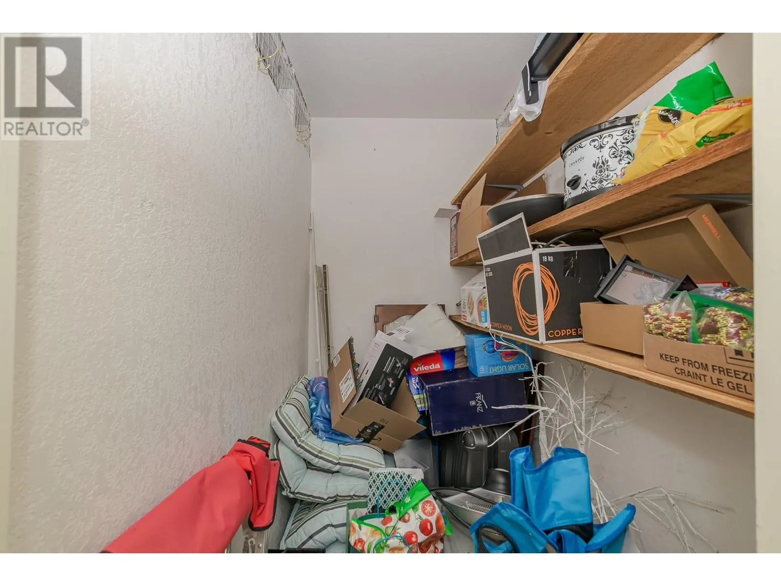 211 Kildonan Avenue Unit# 214