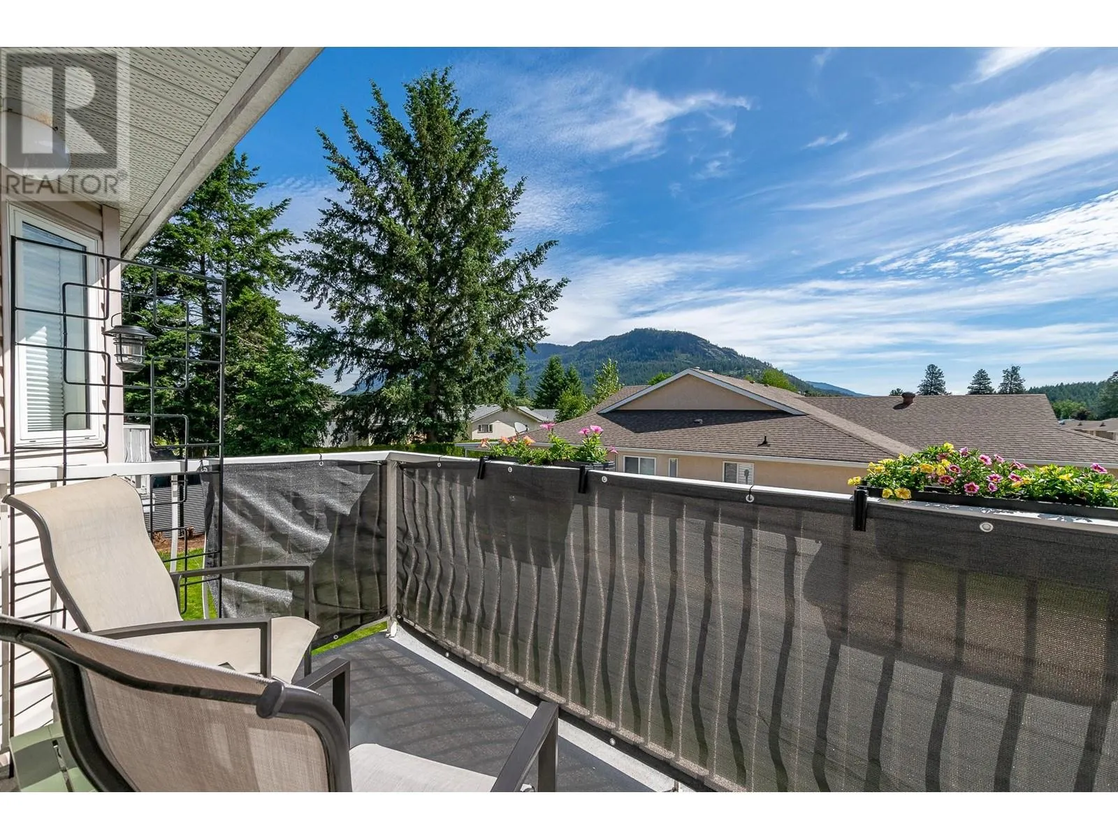 211 Kildonan Avenue Unit# 214