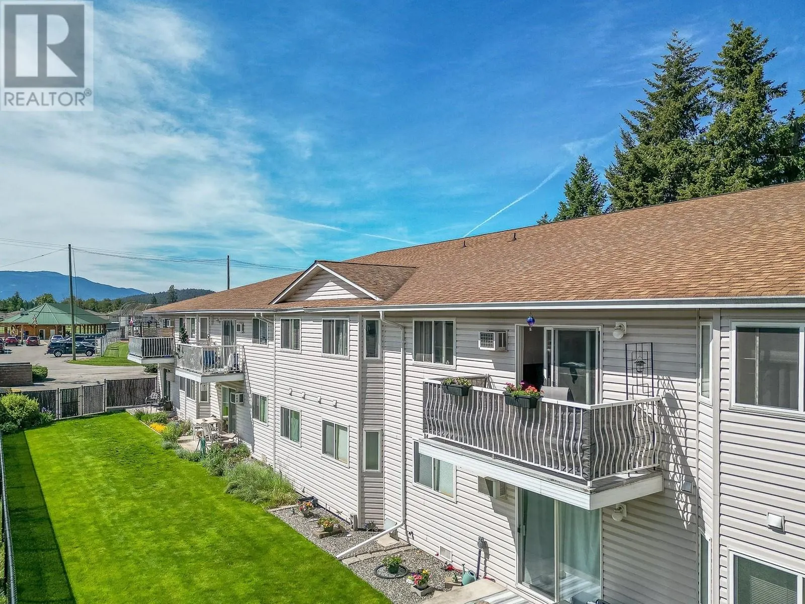 211 Kildonan Avenue Unit# 214