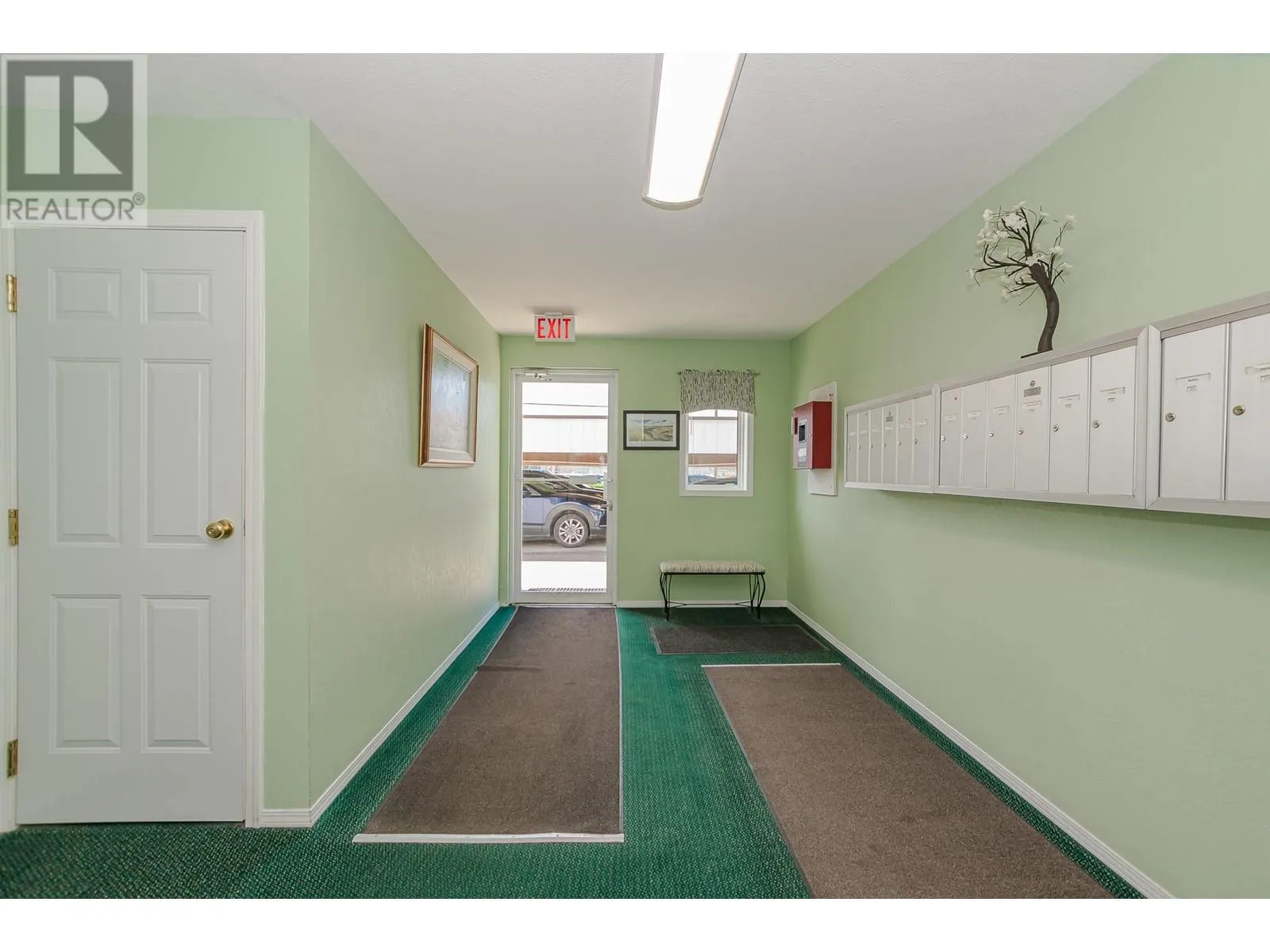 211 Kildonan Avenue Unit# 214