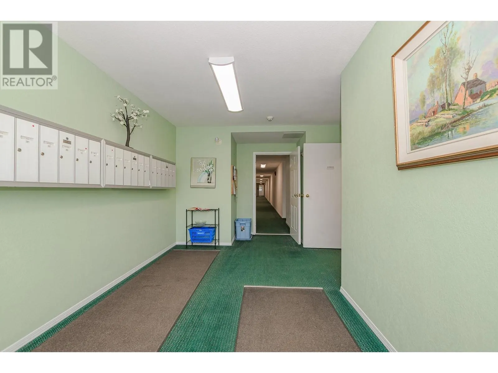 211 Kildonan Avenue Unit# 214