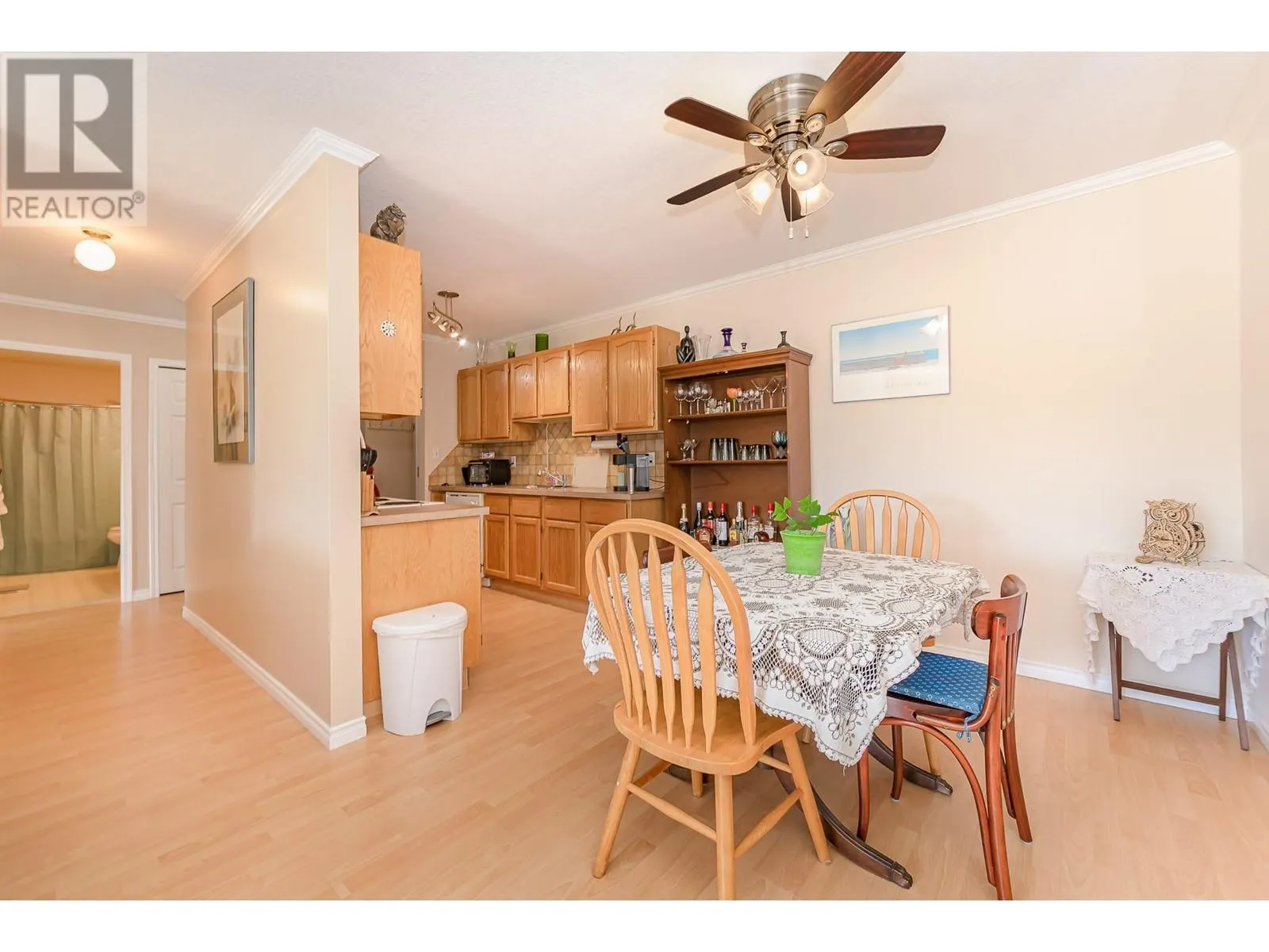 211 Kildonan Avenue Unit# 214