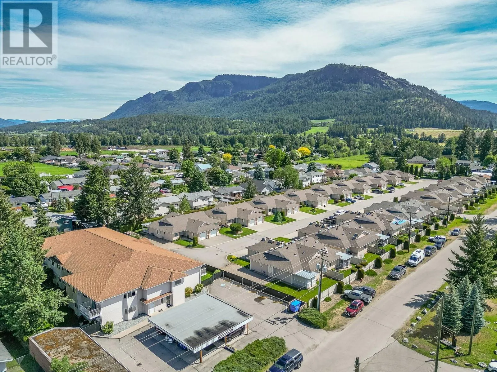 211 Kildonan Avenue Unit# 214