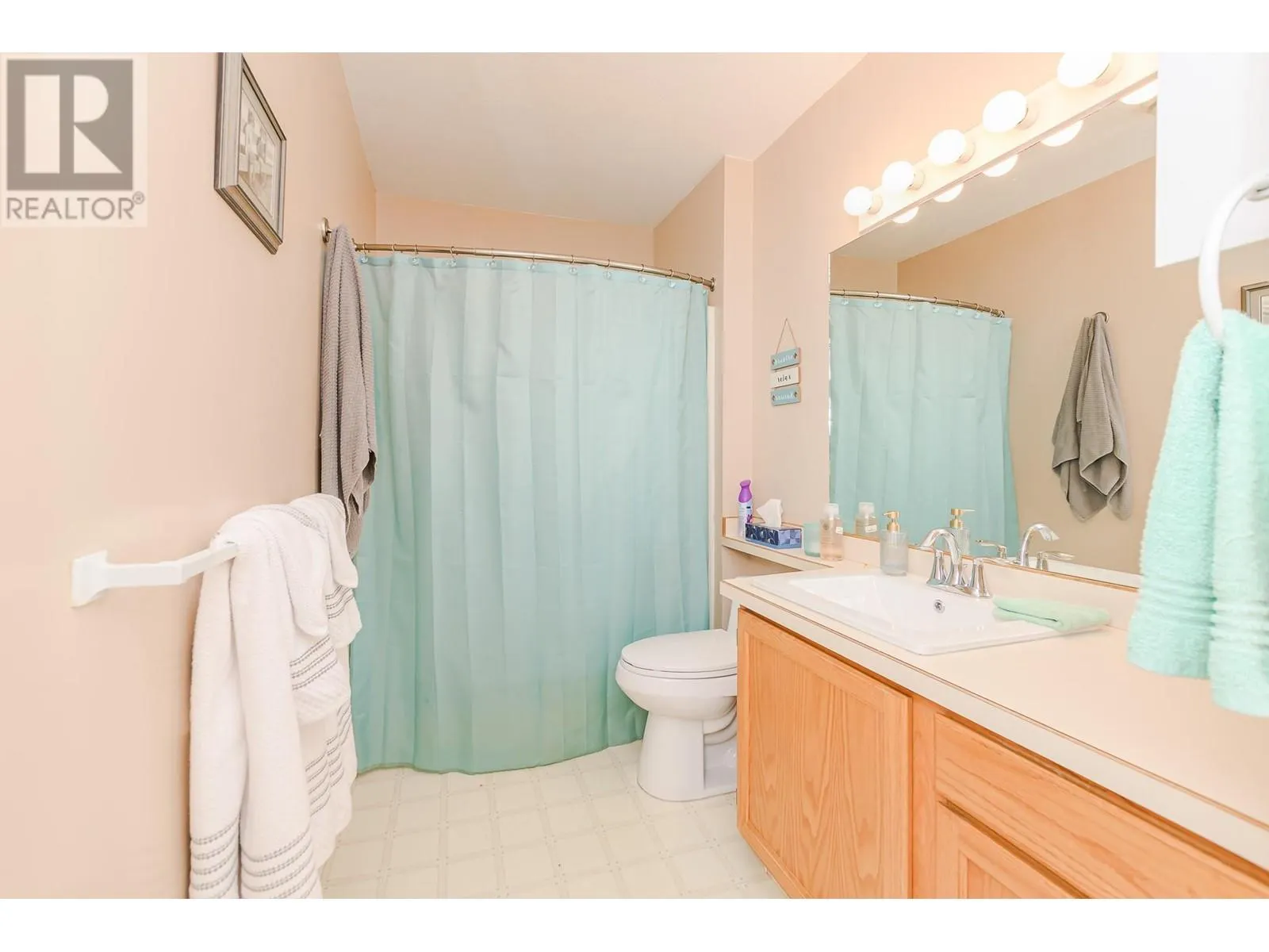 211 Kildonan Avenue Unit# 214