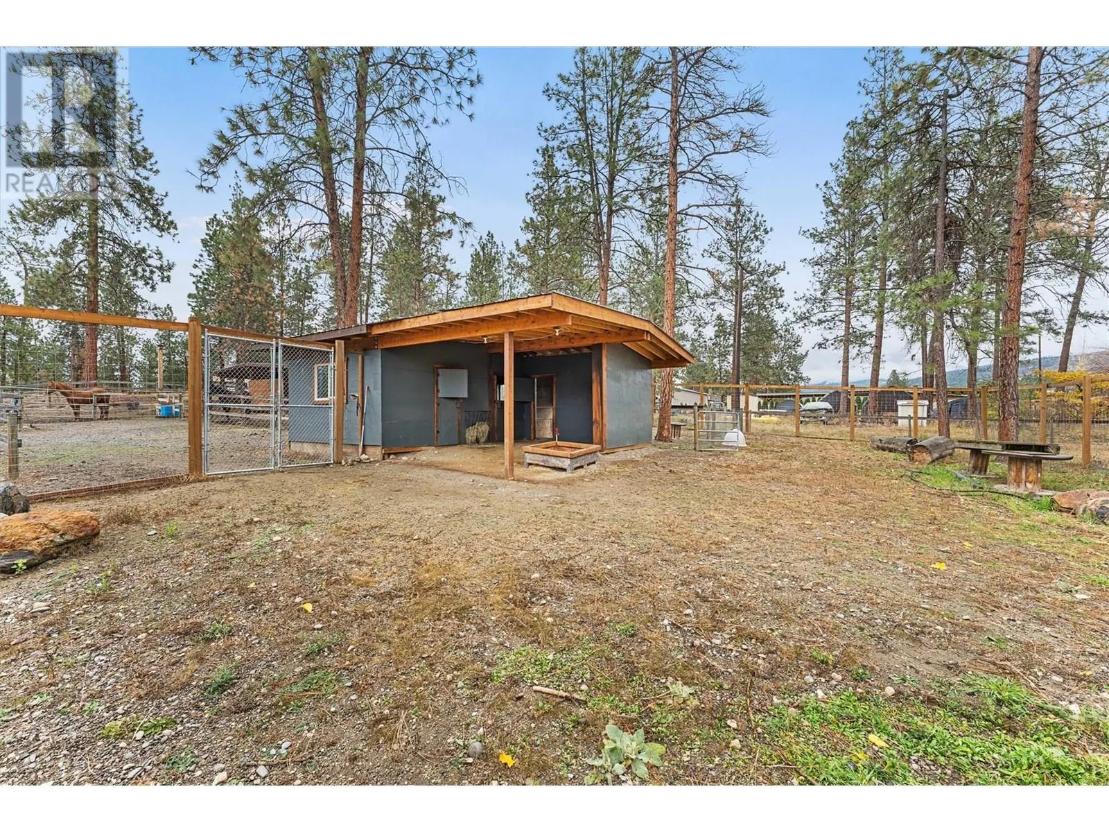 2150 Saucier Road