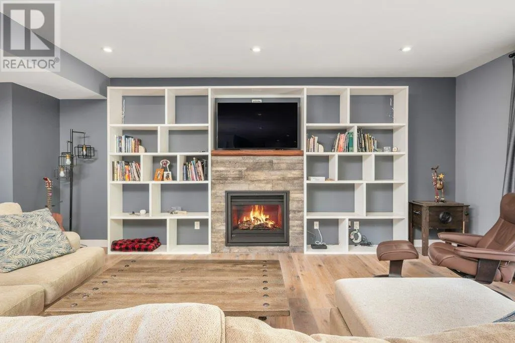 313 Baldy Place