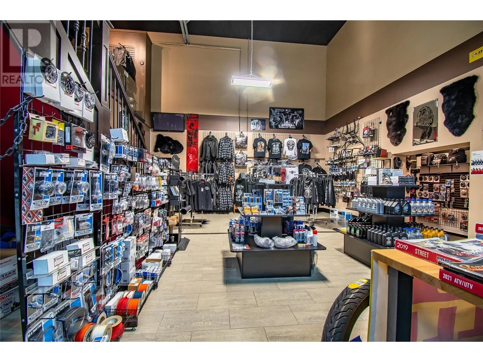 2203 18 Avenue Unit# 2