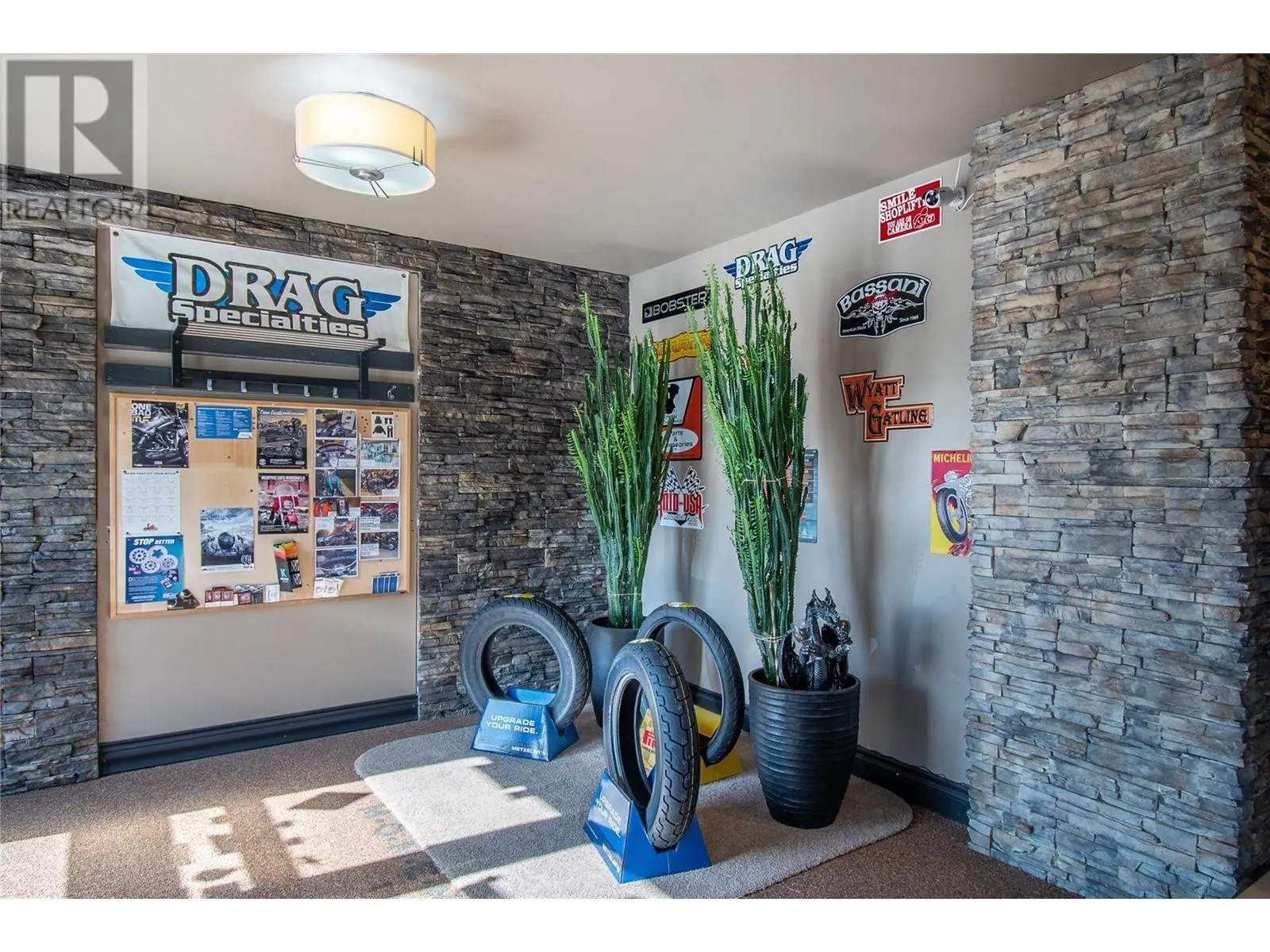 2203 18 Avenue Unit# 2