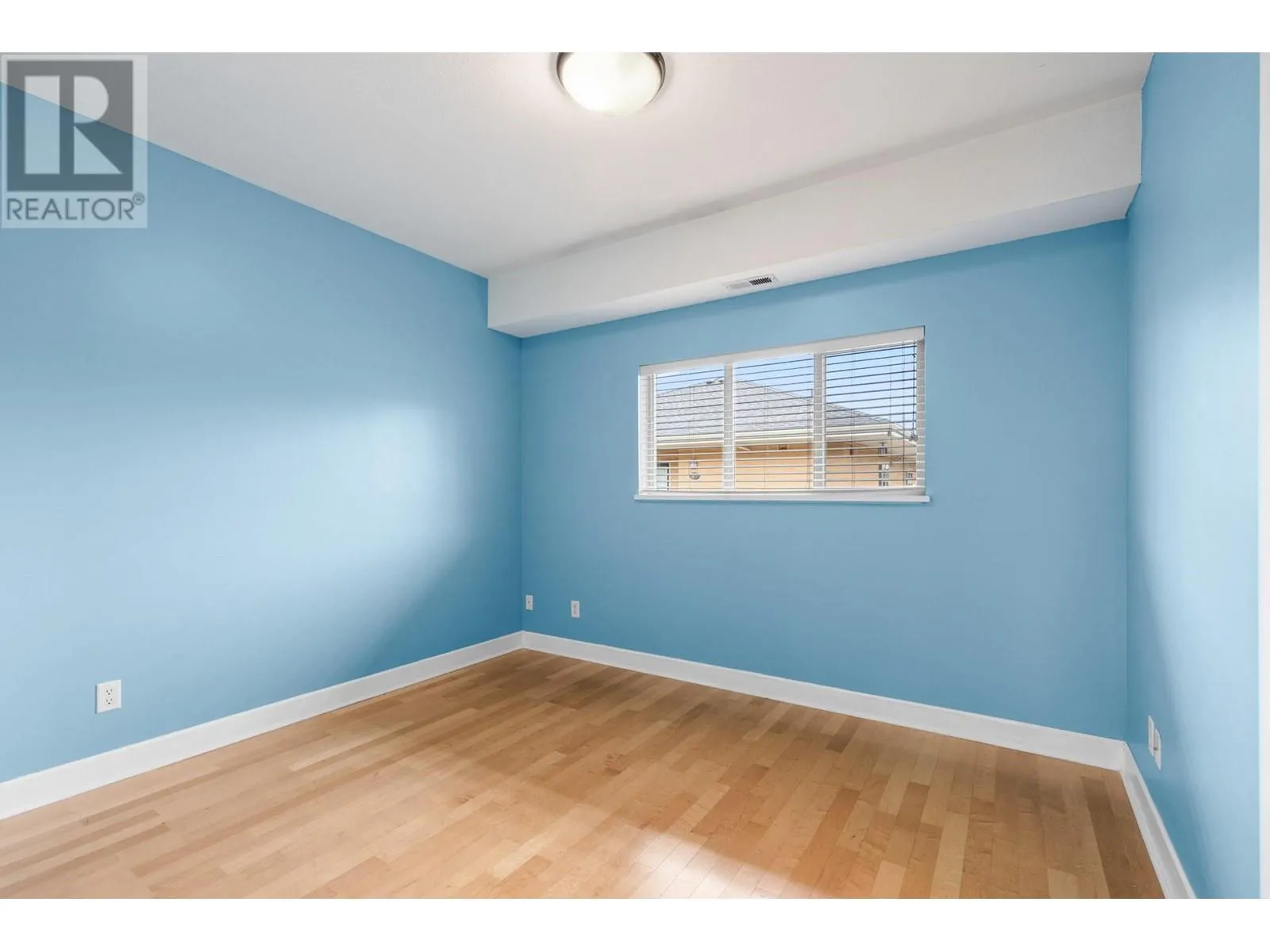 3996 Beach Avenue Unit# 335